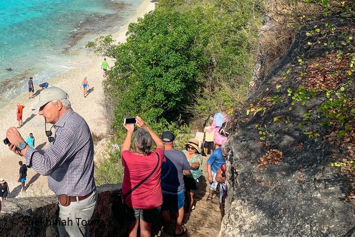 Small-Group Guided North & South Tour of Bonaire with Pick Up
