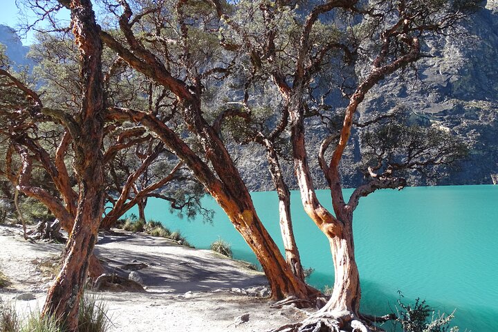 Laguna 69 Day Trek
