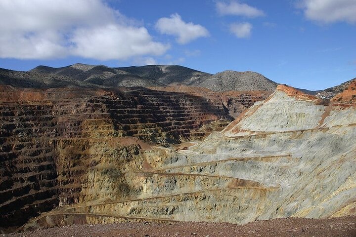2 Hr Private Jeep Tour Old Bisbee Open Pits Lowell - Local Guide