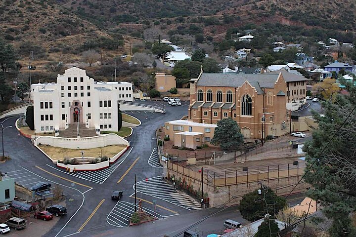 2 Hr Private Jeep Tour Old Bisbee Open Pits Lowell - Local Guide