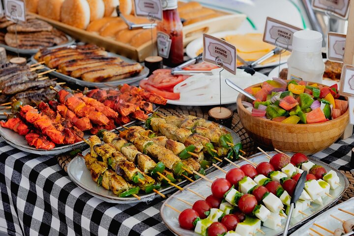 Dubai Marina Luxury Yacht Tour with Optional Breakfast or BBQ