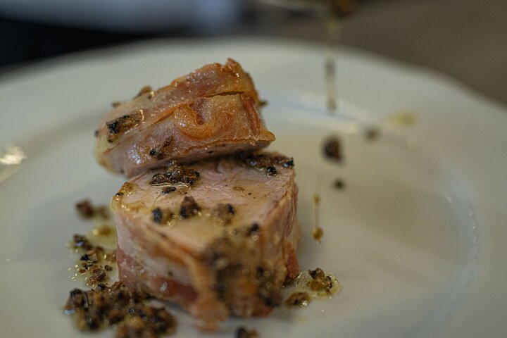 Truffle Hunting, Cooking Class & Gourmet Lunch in Siena, Tuscany