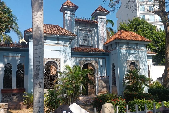 Walking Tour Stories of the Prado
