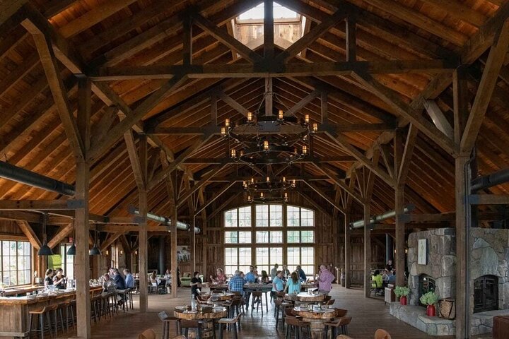 Private Charlottesville Area Wine Tour