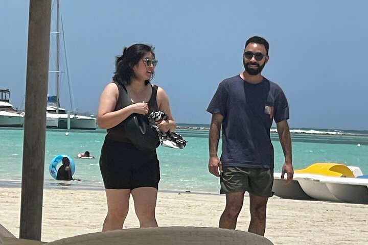 Santo Domingo Top: 3 Eyes, Light House, Boca Chica Beach & Lunch