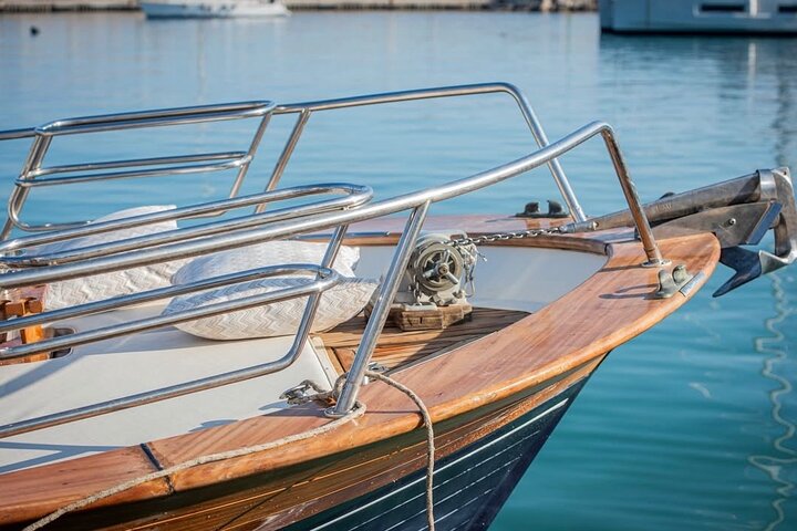 3 Hour Group Tour by Boat to the Caves of Santa Maria di Leuca