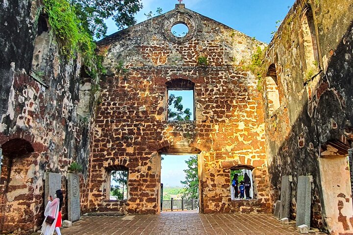Essential Melaka: Self-Guided Tour of it's UNESCO Heritage Centre