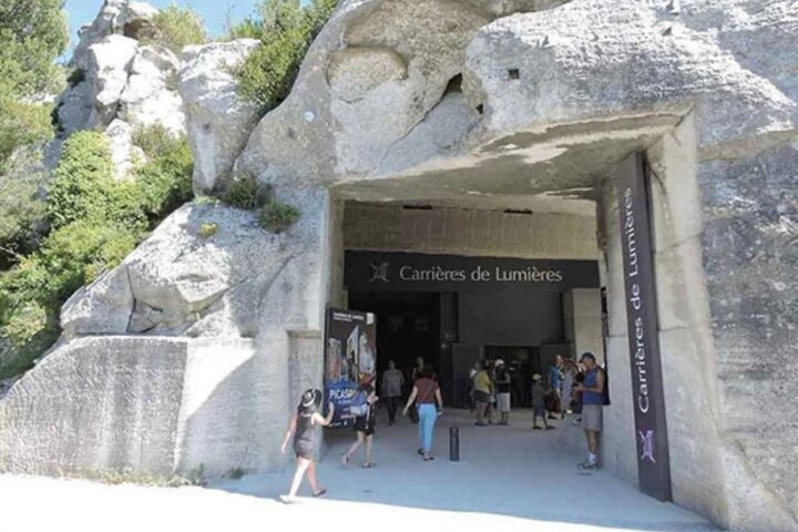 Arles, Saint-Remy Provence and Baux de Provence on a private day