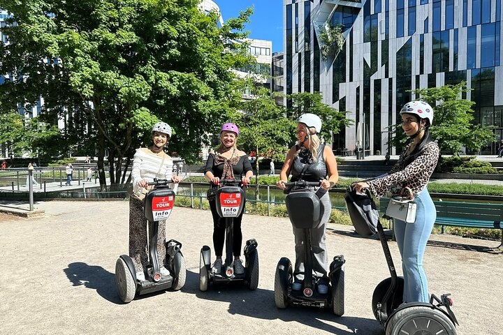 Düsseldorf Segway Rhein Tour: Rhine River Experience