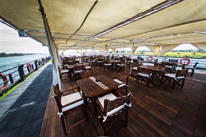 4-Day Nile Cruise Aswan and Luxor Hot Air Balloon with Abu Simbel