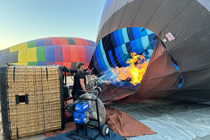 Albuquerque Hot Air Balloon Rides at Sunrise