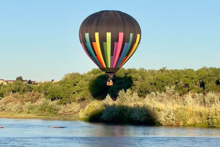 Albuquerque Hot Air Balloon Rides at Sunrise