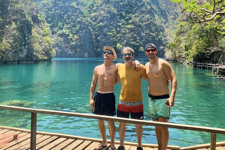 Coron Ultimate Tour: 7 Destinations with Lunch and Transfer