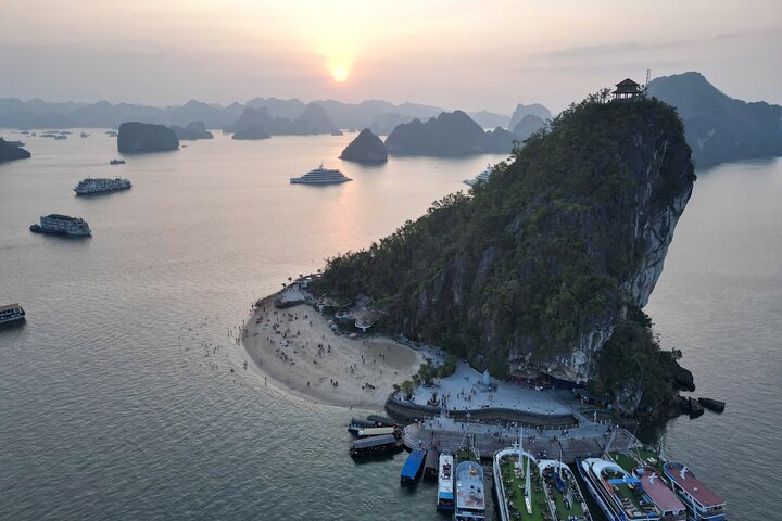 Ha Long Bay Day Cruise Kayaking, Cave, Island, Swimming, Lunch