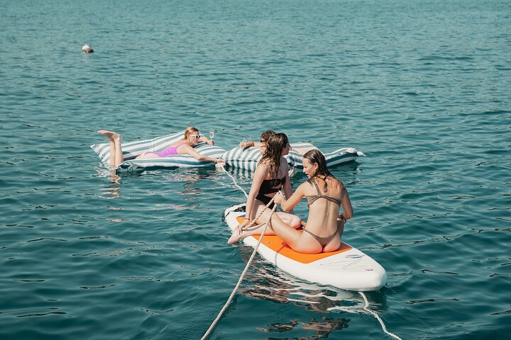 4-in-1 • Gili Islands Half-day Snorkel & Lunch Catamaran Tour