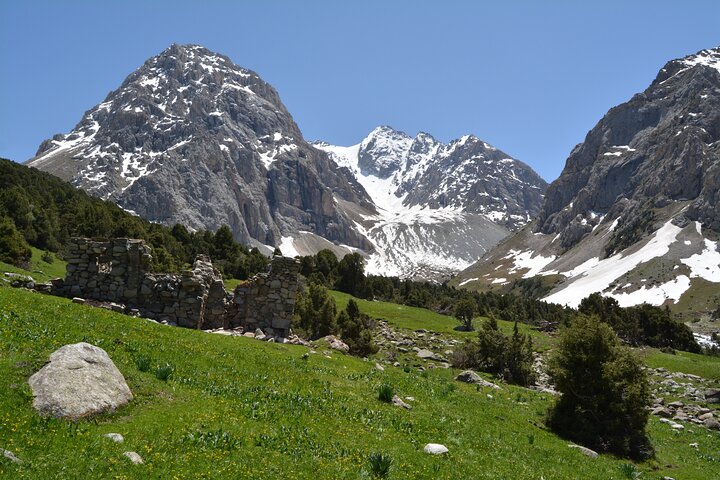 One day Trek in Osh to Sacred Sites and Panoramic Views