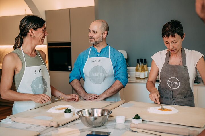 Bologna: Fresh Pasta, Ragu, Lasagna and Gelato Cooking Class