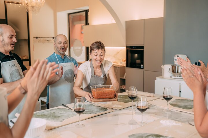 Bologna: Fresh Pasta, Ragu, Lasagna and Gelato Cooking Class