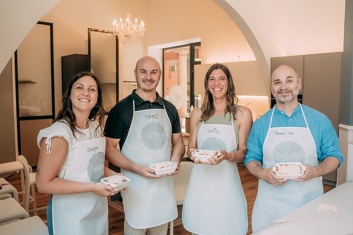 Bologna: Fresh Pasta, Ragu, Lasagna and Gelato Cooking Class