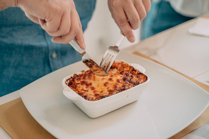Bologna: Fresh Pasta, Ragu, Lasagna and Gelato Cooking Class