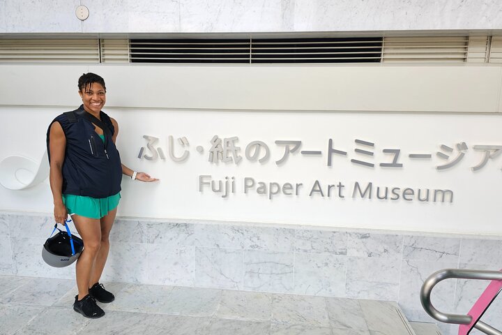 Mt. Fuji Private Guided E-Bike Tour : Fuji City