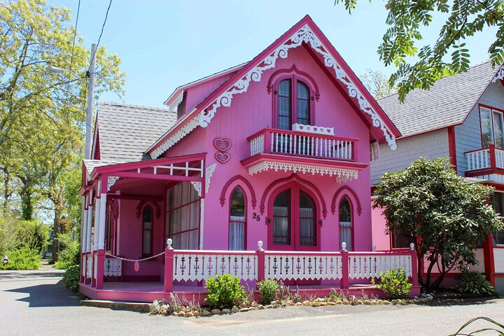 Discovering Oak Bluffs: A Self-Guided Audio Tour