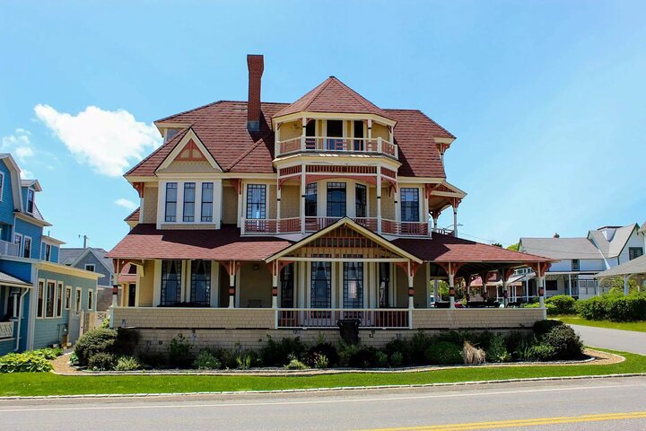 Discovering Oak Bluffs: A Self-Guided Audio Tour