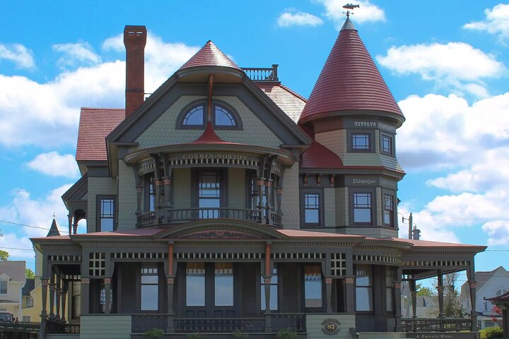Discovering Oak Bluffs: A Self-Guided Audio Tour