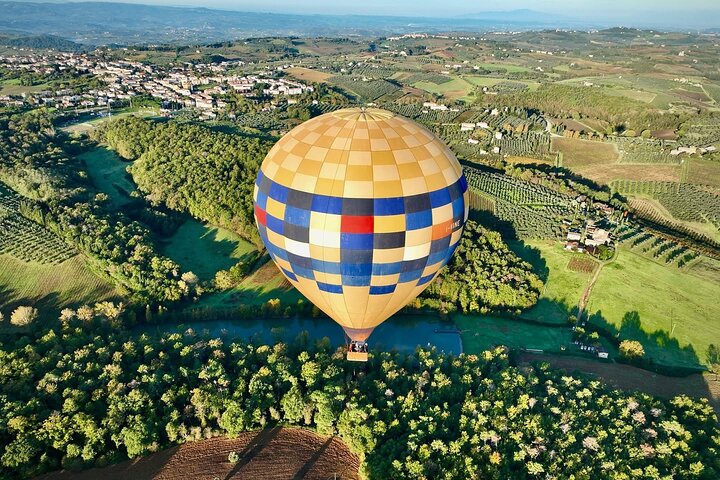 Tuscany Hot Air Balloon Flight Over Chianti and Siena