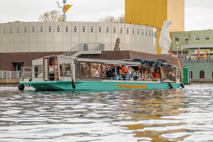 Groningen: 2 Hour Party Booze Cruise with Unlimited Drinks