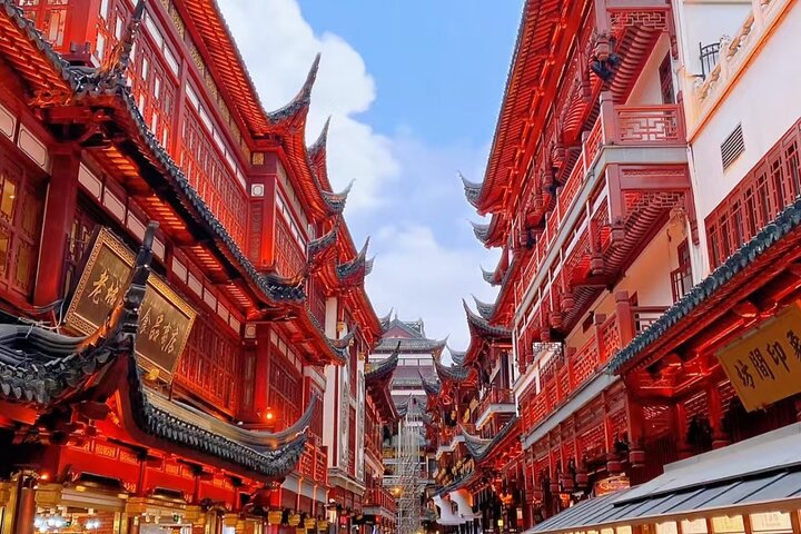 4-Hour Private Shanghai City Tour with Old and New Highlights