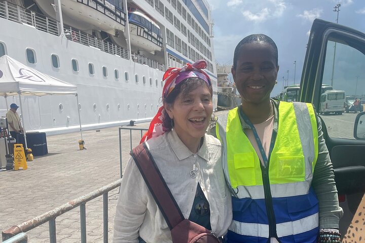 Abidjan Walking Tour (French and English)