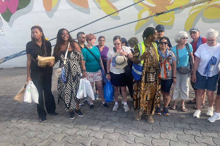 Abidjan Walking Tour (French and English)