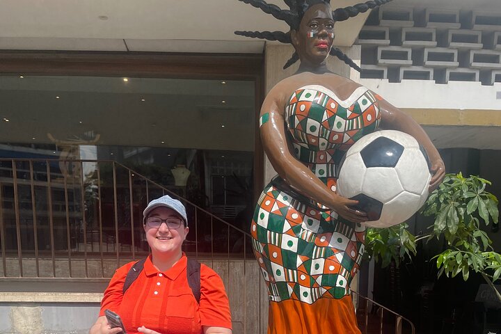 Abidjan Walking Tour (French and English)