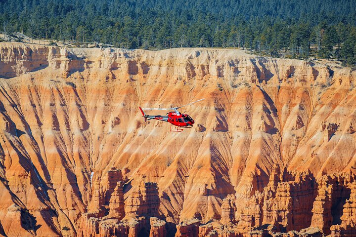 Bryce Canyon National Park 15-Minute Helicopter Tour