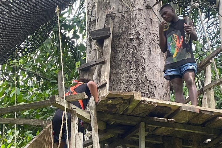 Visit Cocoa & Rubber Plantation-Traditional Ivoirian Village with Local Lunch!