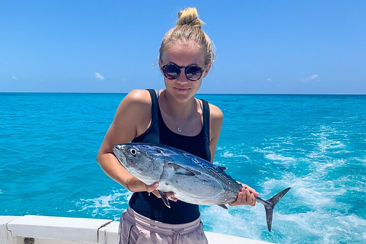 Private Deep Sea Fishing Tour in Isla Mujeres and Cancun