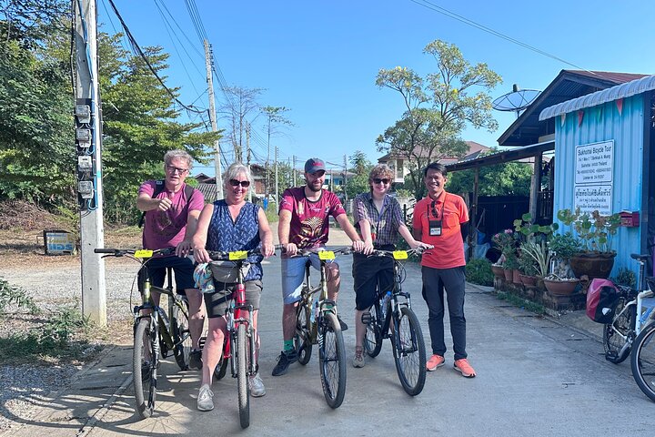 Full Day Cycling tour to Sukhothai Historical Park