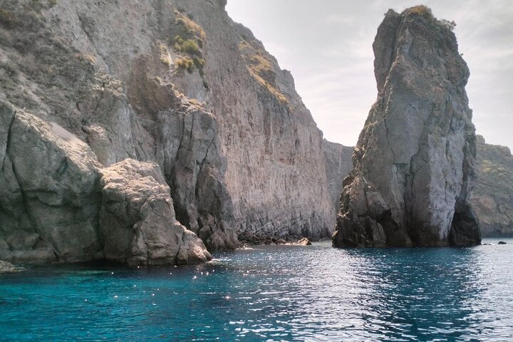 Lipari Private Boat Tour from Lipari, Salina Optional 4/8h