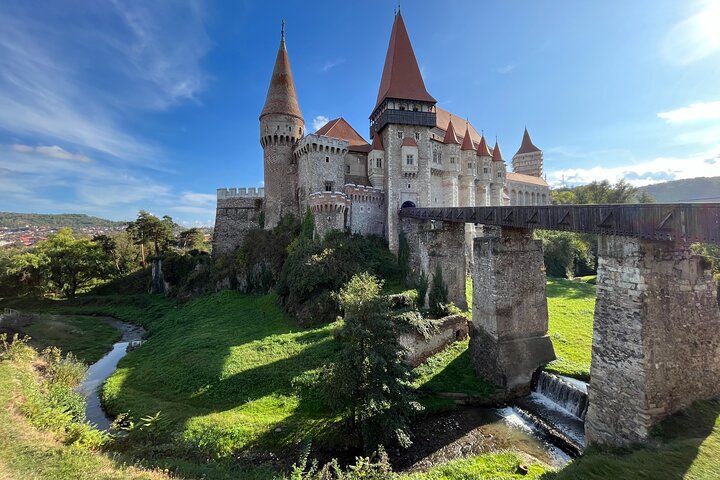 Castles and Wine - Private Tour to Transylvania