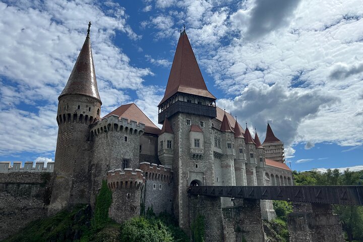 Castles and Wine - Private Tour to Transylvania