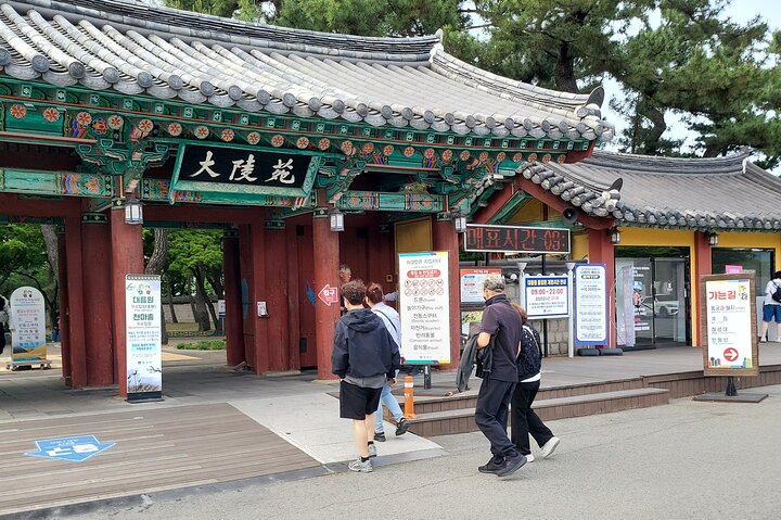 Private Day tour Gyeongju Unesco culture area in Gyeongju city