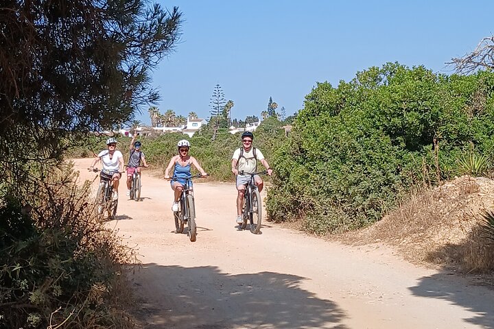 E-Bike Tour: Sete Vales Suspensos Trail (Marinha and Benagil)