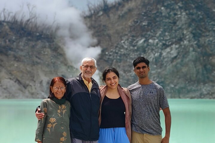 Kawah Putih tour - Day trip Ticket etc all including