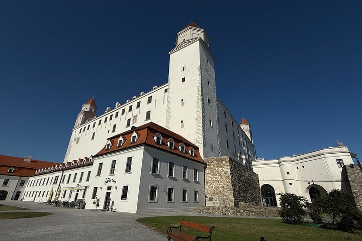 Vienna Budapest Bratislava w/ English-speaking Driver/Local Host