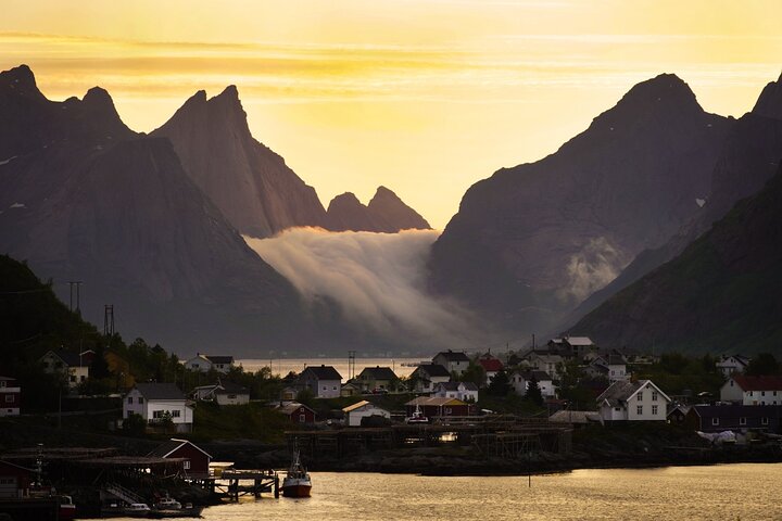Lofoten Bucket list - Reine and Western Lofoten 4h sightseeing
