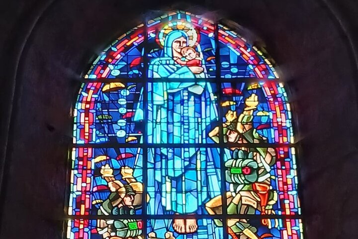 Omaha, Utah, Sainte-Mere-Eglise - Follow in the GIs' footsteps