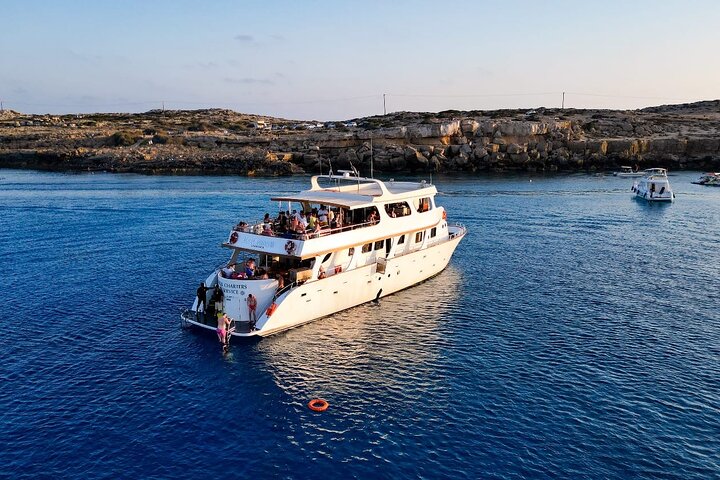 SUNSET LUXURY YACHT Protaras - HUGE slide - BBQ - 1 free drink