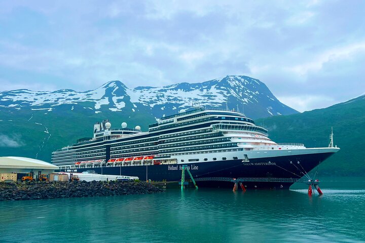Whittier to Anchorage Private Cruise Transport, Up to 10 Person