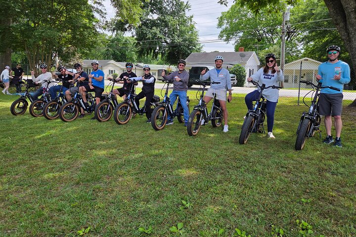 Raleigh Guided E-Bike Tour: Tacos, Margaritas, and History